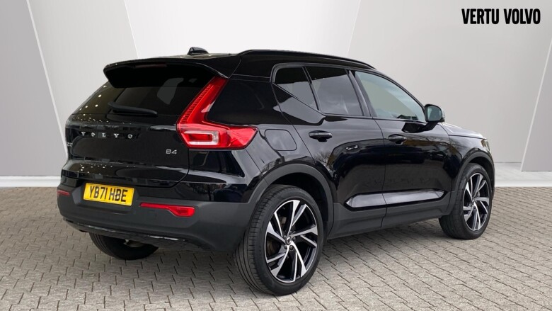 Volvo Xc40 2.0 B4P R DESIGN Pro 5dr Auto [7 speed] Petrol Estate